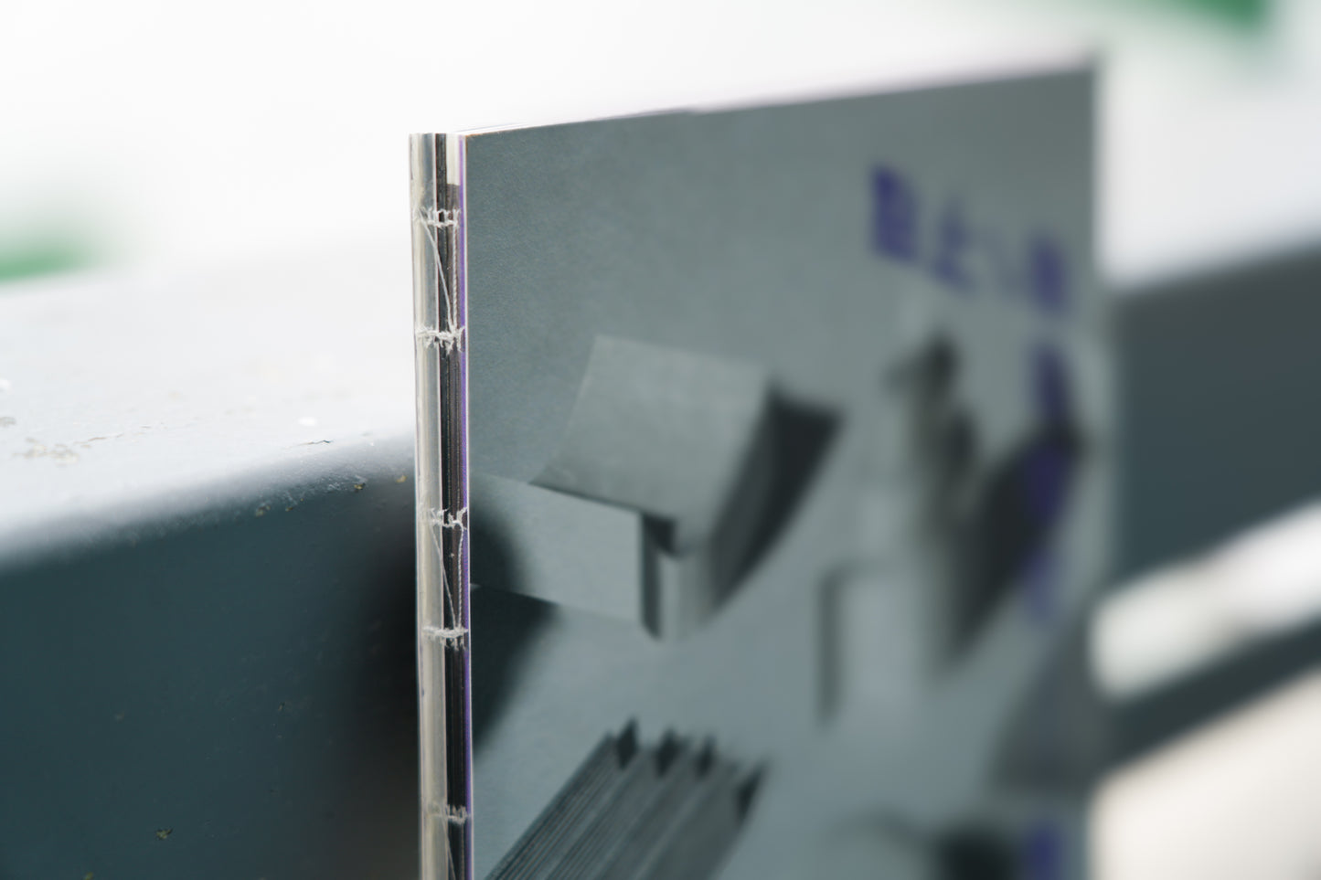 「點止執印切釘——書的藝術」展覽圖錄 "Beyond the Ordinary – Contemporary Book Art" Exhibition Catalogue